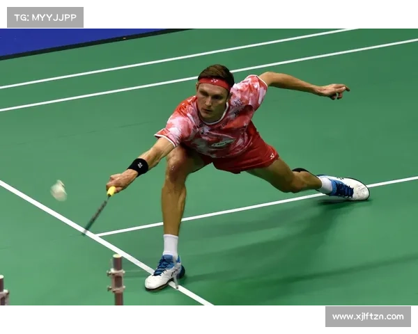 安赛龙在新加坡公开赛中精彩反手抽球得分展示技术实力