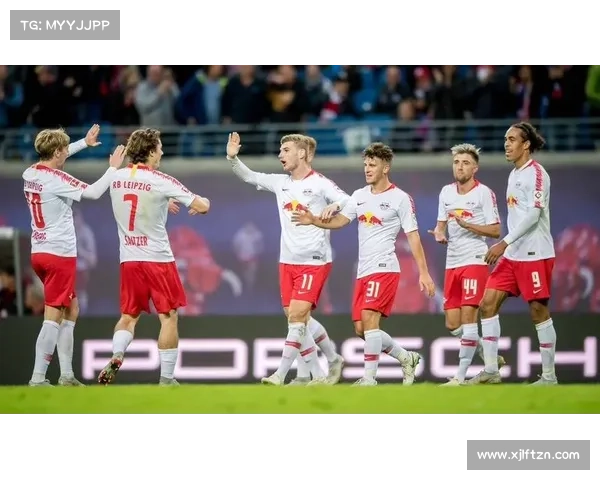 德甲球队关系深度解析：球队间竞争、合作与历史渊源全方位剖析