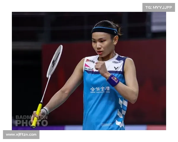 戴资颖在波兰公开赛精彩网前扑球展现绝佳反应力成功得分 戴资颖在波兰公开赛精彩网前扑球展现绝佳反应力成功得分